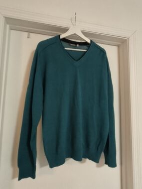 Wool V-Neck Sweater - Classic Men's Sweater